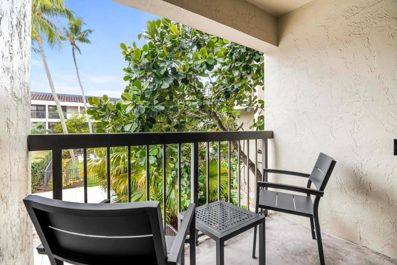 Miami Lakes Hotel Extérieur photo