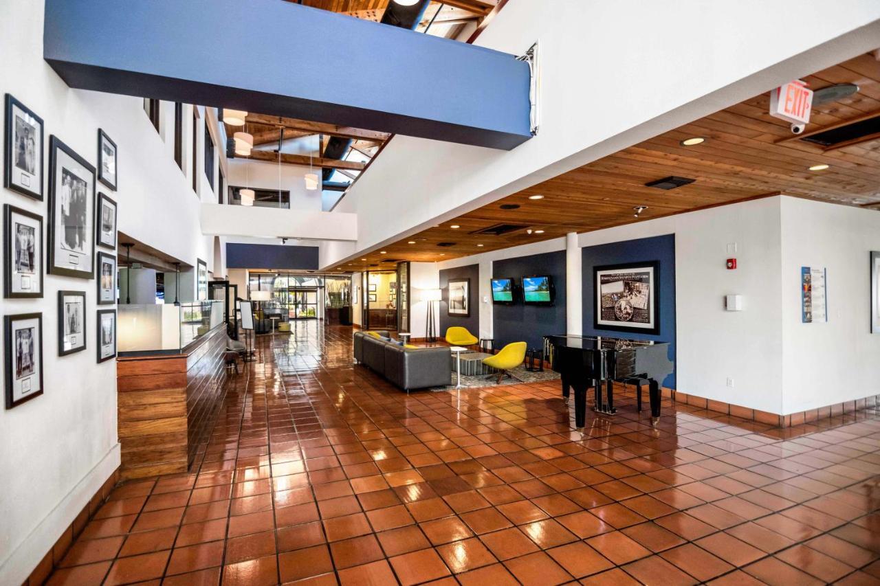 Miami Lakes Hotel Extérieur photo