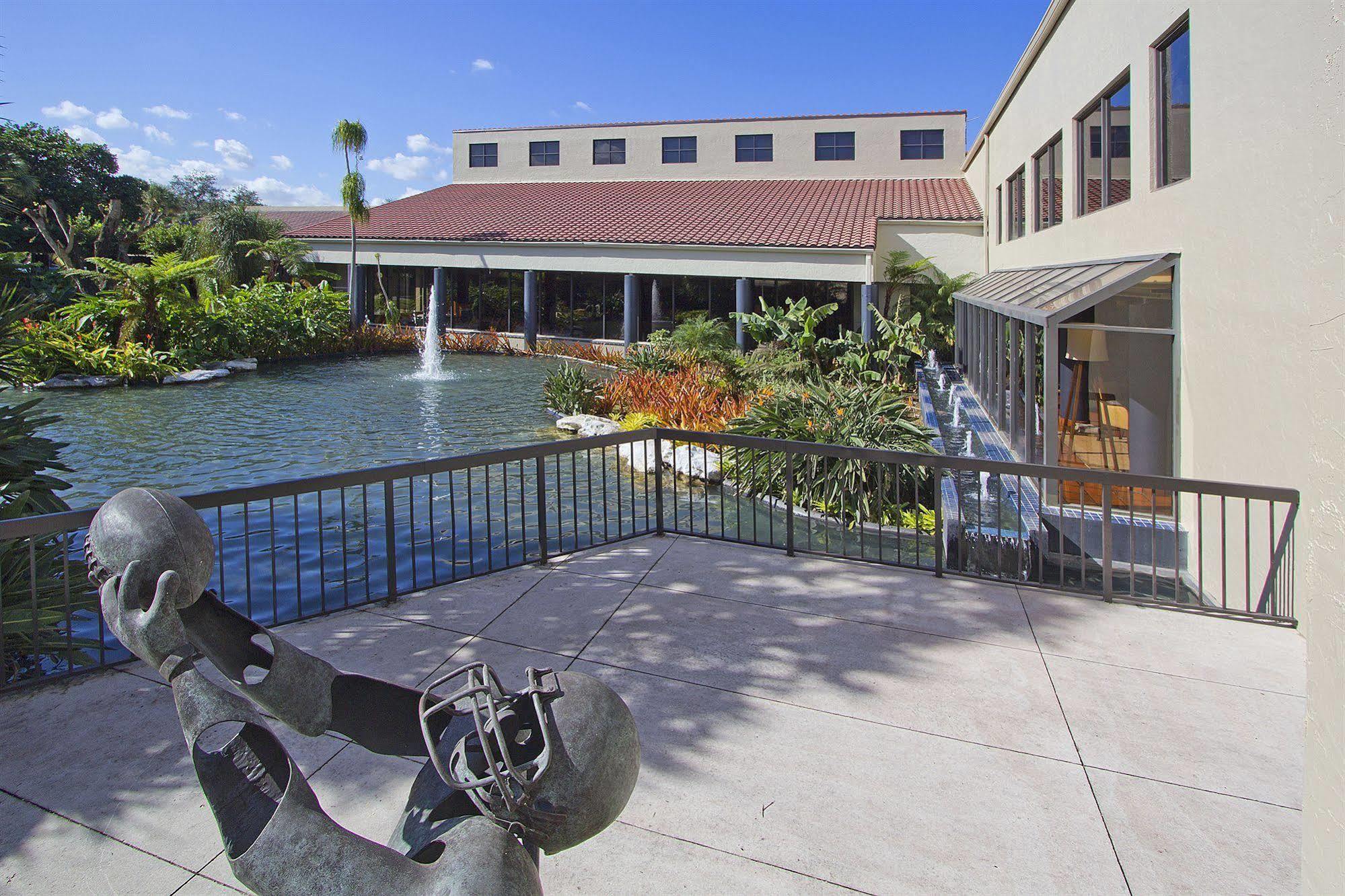Miami Lakes Hotel Extérieur photo